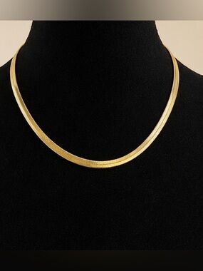 ✨Vintage Inspired Gold Plated Herringbone Snake Chain✨